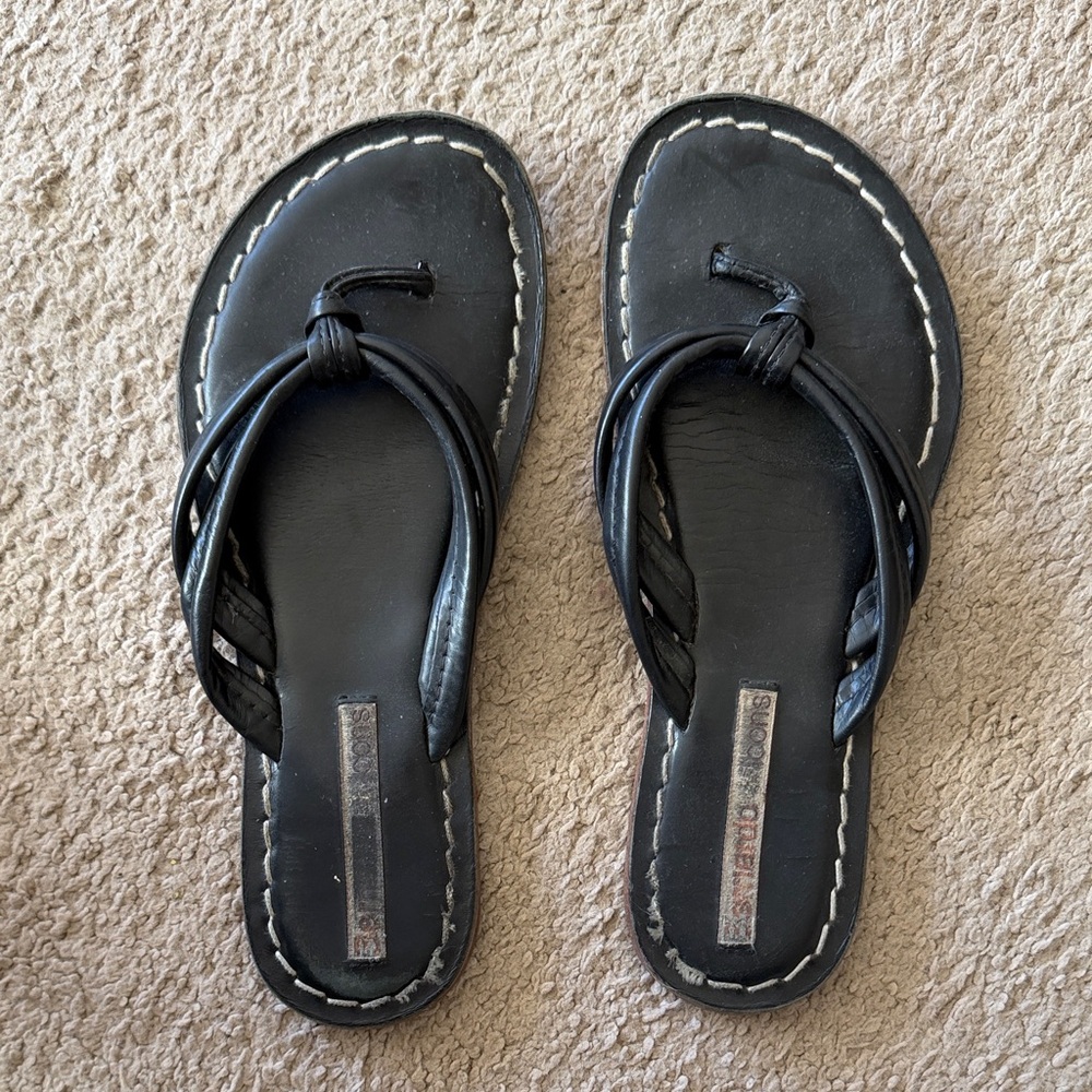 Bernardo Black Leather Sandals